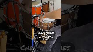 How do you get this kind of snare drum sound shorts short drums sound tune tuning tone [upl. by Yren153]