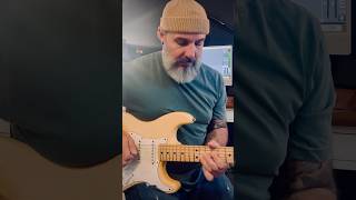 Quick Mick Lick pentatonic guitarlesson guitarsolo bluesguitarlicks bluesguitarist fender [upl. by Schaffer432]