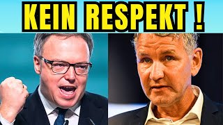 SCHWEIZER DEMOKRATIENACHHILFE💥MODERATORIN SCHNAPPT NACH LUFT [upl. by Fosdick]