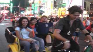 BICITAXI EN TIME SQUARE  NEW YORK [upl. by Zinn]