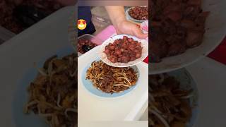 Cockles mountain Char Kuey Teow in Seremban shorts foodie [upl. by Eidnam]