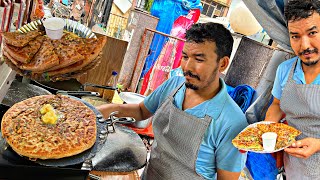 Mumbai मै परांठों के Betaaj Baadshah। Amazing परांठा best parantha in Mumbai street Food India [upl. by Sproul]