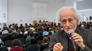 Il Prof Luciano Canfora al Liceo MajoranaLaterza di Putignano [upl. by Nanreit]