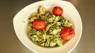 Tagliatelles au poulet crème épinards et avocat tomates grillées [upl. by Amr]