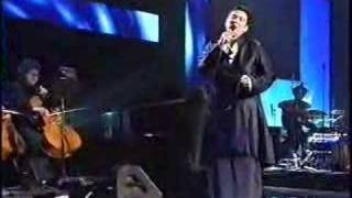 KD Lang sings Leonard Cohens Hallelujah [upl. by Manolo396]