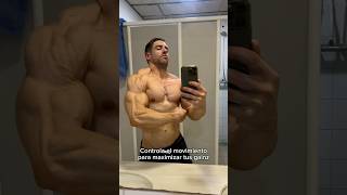 Controla el movimiento para unos buenos gainz gym fitness bodybuilding viralvideo parati [upl. by Naoj]