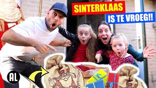 SINTERKLAAS STAAT TE VROEG VOOR ONZE DEUR De Zoete Zusjes Vieren Sinterklaas ♥DeZoeteZusjes♥ [upl. by Uzial]