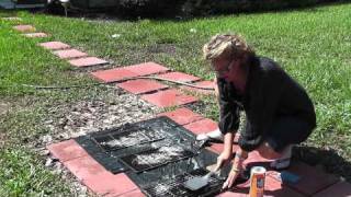 How to Clean a Grill with Bar Keepers Friend The Bag Holder [upl. by Doniv]