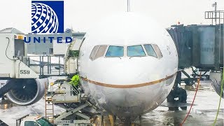 UNITED AIRLINES BUSINESS CLASS TO LOS ANGELES  FlyAround [upl. by Dane255]