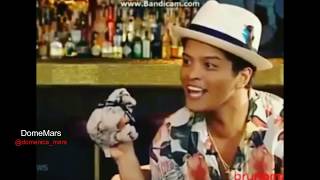 Bruno Mars ON CRACK 4 en español [upl. by Wimsatt]