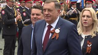 Na obilježavanju Dana pobjede prisustvuju Dodik Cvijanović i Stevandić [upl. by Gertie]