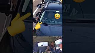 Das ist Liebe zum Beruf😁👍 lkw lkwfahrer usa ustrucker trucker bus job arbeit funny crash [upl. by Etnaud958]