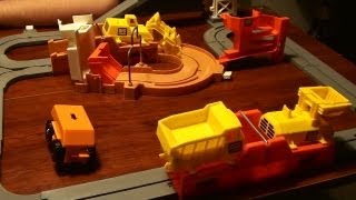 Big Loader Construction Set in Action  Cool Toy from 1977  Tomy [upl. by Ethyl]