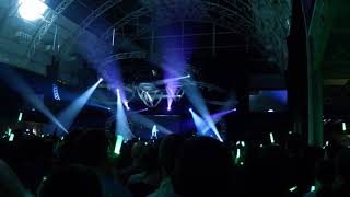 Hatsune Miku Expo 2018 London live  Two Faced Lovers 裏表ラバーズ [upl. by Korney40]