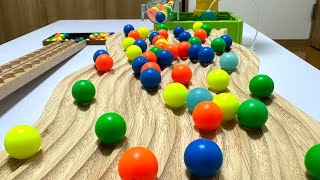 Marble Run Race ☆ Spiral slope amp wooden wave plate lots of colorful balls [upl. by Einaled]