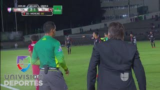 Miguel Herrera le dijo “burro” a uno de los árbitros asistentes y sería sancionado [upl. by Breh717]