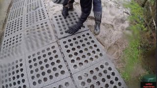 Paddockplatten für die Pferde im Matsch verlegen ohne Unterbau [upl. by Carline]