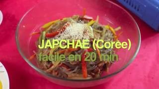 Japchae Nouilles coréennes avec viande et légumes [upl. by Bartel]