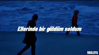 Dedublüman  Günü Gelir sözleri [upl. by Hope]