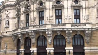 Vistas del TEATRO ARRIAGA de Bilbao Euskadi [upl. by Munro]