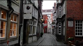 Das SchnoorViertel in Bremen  Ältester Stadtteil [upl. by Glorianna952]