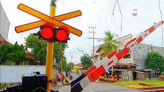 Railroad Crossing in Indonesia  Palang Kereta Api Perlintasan 2022 [upl. by Parrish]