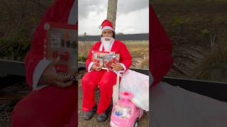 Los regalos de santa 🎅💔 viralvideo [upl. by Evelin549]