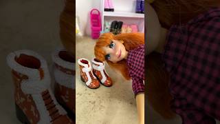 Anna amp Elsa Go Fall Shopping Pt25 🍂🧥Frozen Toys  Playing With Dolls  Disney Princess  ily [upl. by Ardnasal]