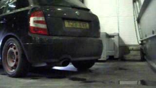 fabia vrs custom exhaust [upl. by Aznerol468]