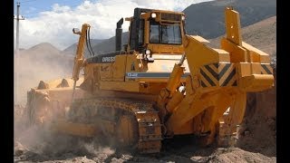 DRESSTA TD40E Dozer [upl. by Anitreb136]