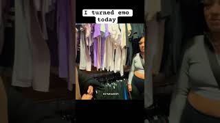 Shopping at hot topic😂 fypage hottopic emotions [upl. by Ayotahs]