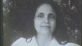 Sri Anandamayi Ma singing in 1958 [upl. by Prosper]