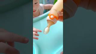 Baby Eating Spoon 🍴  amazinggadgets coolgadgets shorts [upl. by Nealah]