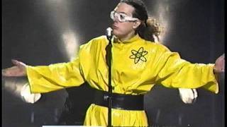 Dare To Be Stupid live  quotWeird Alquot Yankovic [upl. by Harve709]