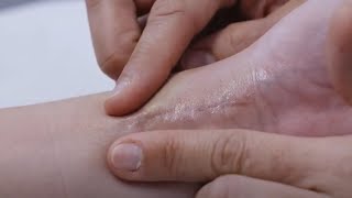 Tutoriels de massages avec le Gel Cicatrice Cicalfate [upl. by Trenton]