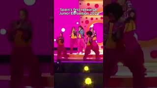 🇪🇸 Spains first rehearsal on Junior Eurovision 2024 Chloe DelaRosa  Como la Lola [upl. by Notsej]