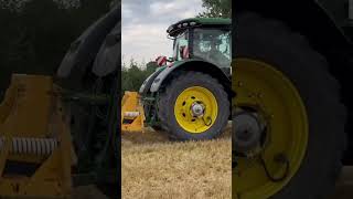 Fahrgassen lockern mit Agrisem Combiplow und John Deere 7290R farming agriculture johndeere [upl. by Elleirua]