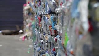 France  le recyclage du plastique c’est pas fantastique [upl. by Pillyhp162]