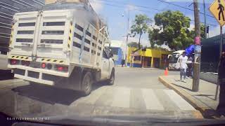 impertinentes contra un trailer [upl. by Katzen]