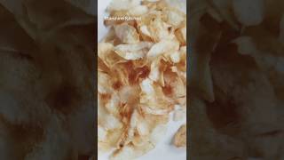 Crispy quick easy way Potato Wafers 😋🤤 wafer potatorecipe chips cooking shortvideo [upl. by Ynatterb]