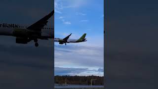 airbaltic landing at TamperePirkkala aviation airbaltic planespotting [upl. by Caasi]