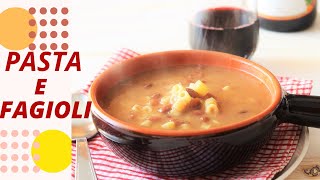 PASTA E FAGIOLI  Ricetta classica saporita e cremosa [upl. by Arikihs]