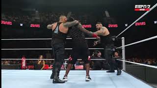 THE AWESOME TRUTH VS AOP WWE RAW 30092024 EN ESPAÑOL [upl. by Enitsej]