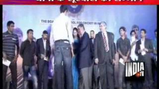 BCCI Felicitates World Cup Winning Team Sachin Durrani Honoured [upl. by Inobe]