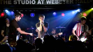 All Time Low  Tell That Mick Fall Out Boy Cover Live From The World Triptacular [upl. by Schwitzer348]