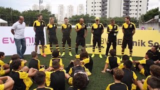 Zu Gast in Brasilien Die BVBEvonikFußballschule tanzt Samba [upl. by Gold591]