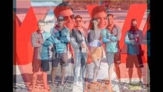 Zac Efron amp Alexandra Daddario Are Baywatch Bondi Babes [upl. by Boudreaux826]