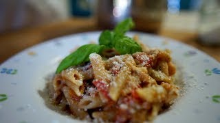 Ricetta Pasta con melanzane  Primo piatto veloce e gustoso [upl. by Nyssa]