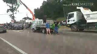 Manifestações dos caminhoneiros com a população do Campo de Santana [upl. by Harle]