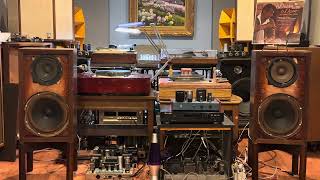 AR1  Marantz 7 preamp  Dynaco ST70 amplifier  Thorens TD124Decca mk2  Blue moon [upl. by Matrona]